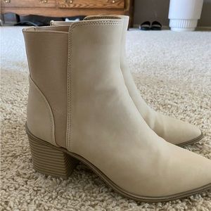 Pointed toe ankle booties